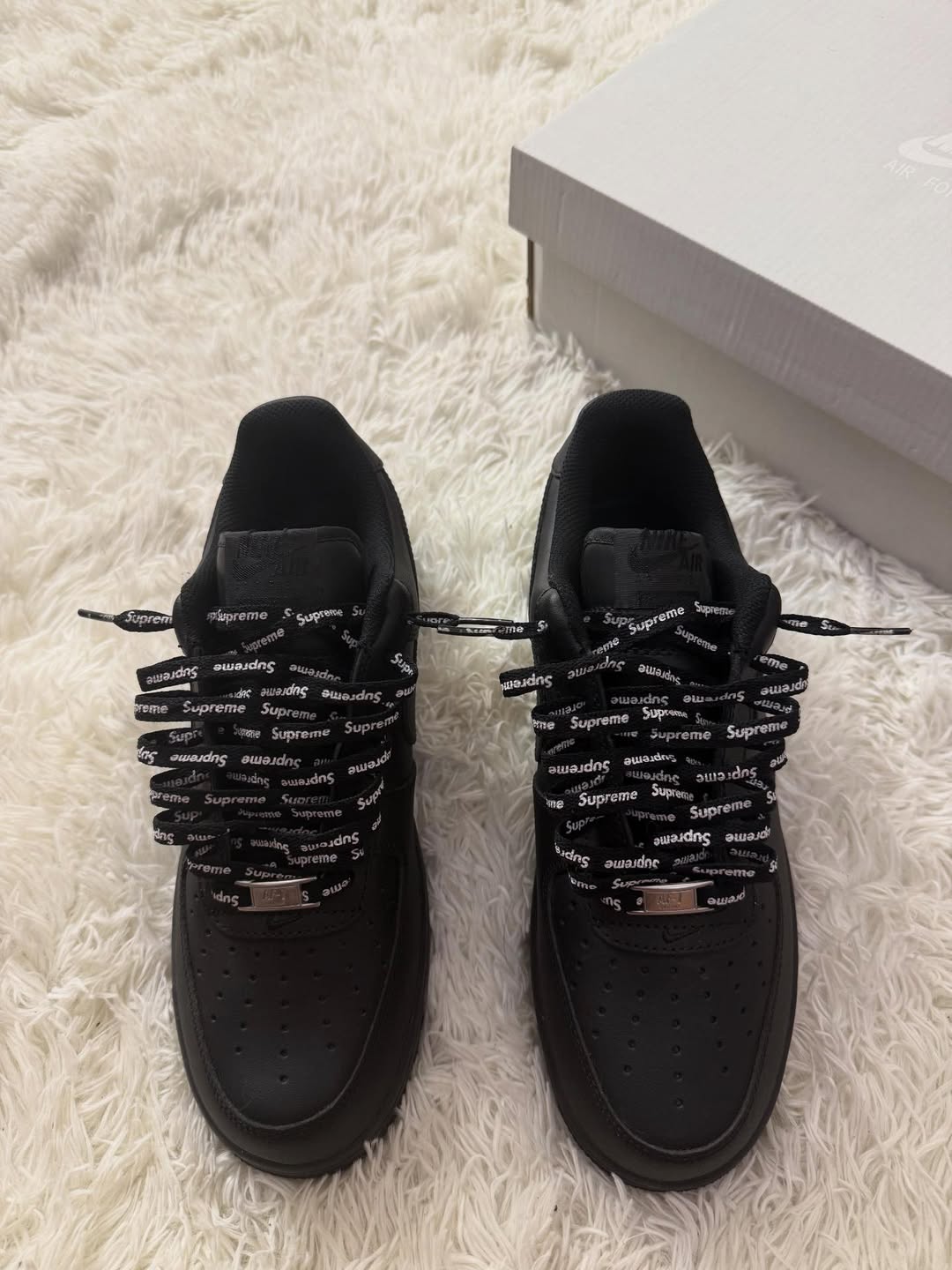 AF1 X SUPREME