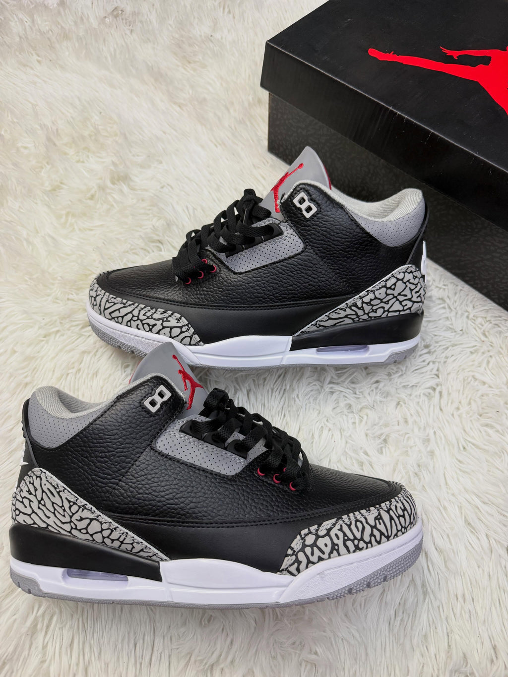 R3 Black Cement