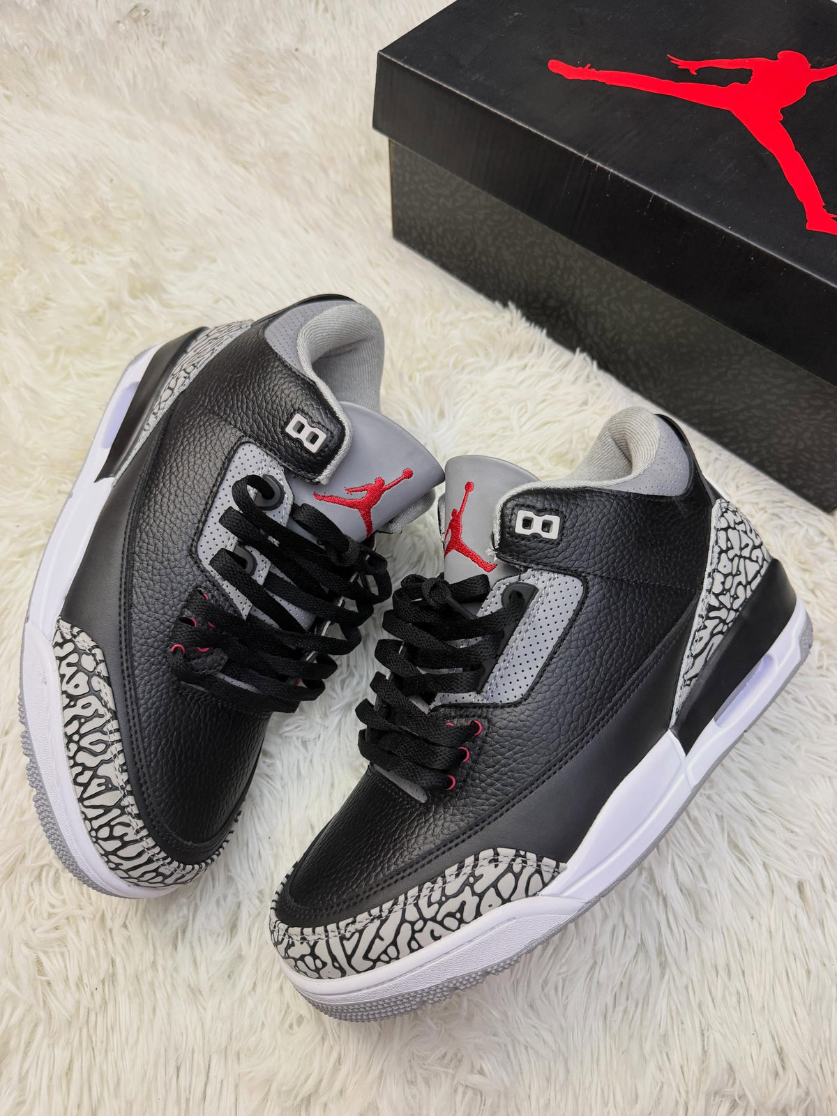 R3 Black Cement