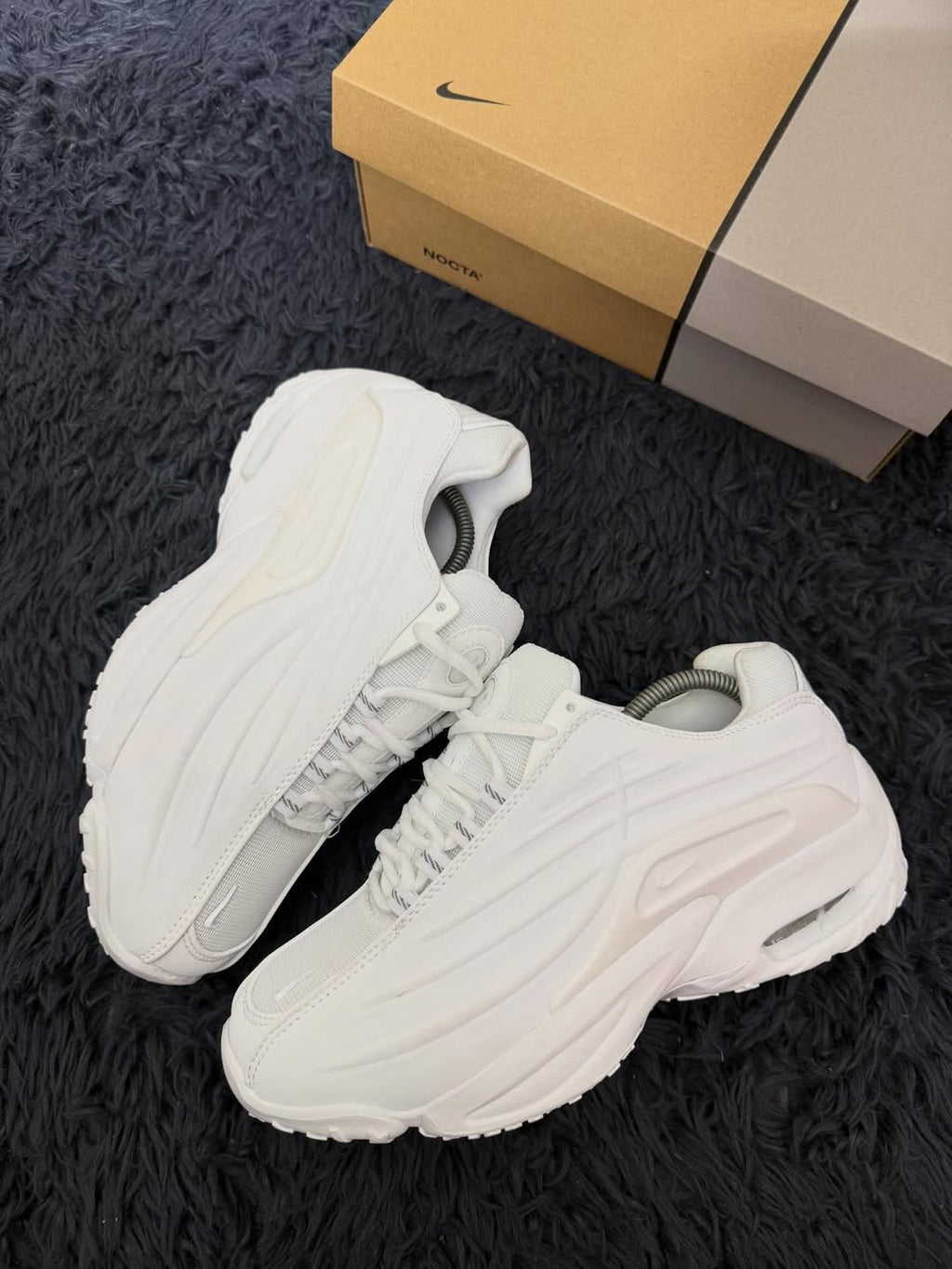 Nocta Hot Step 2 Triple White