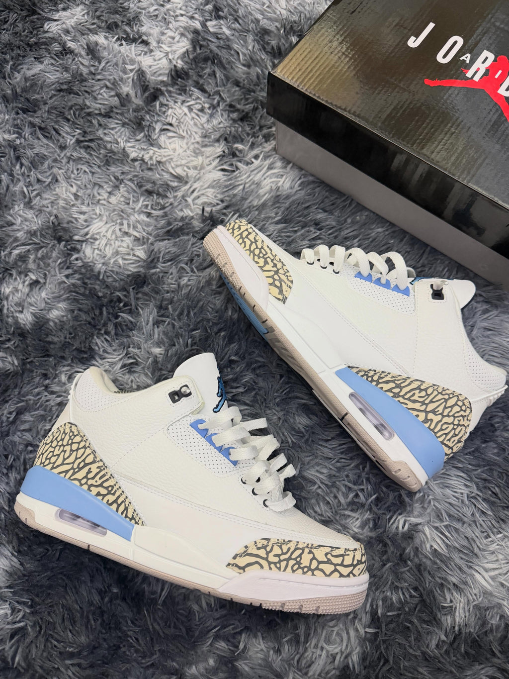 R3 UNC