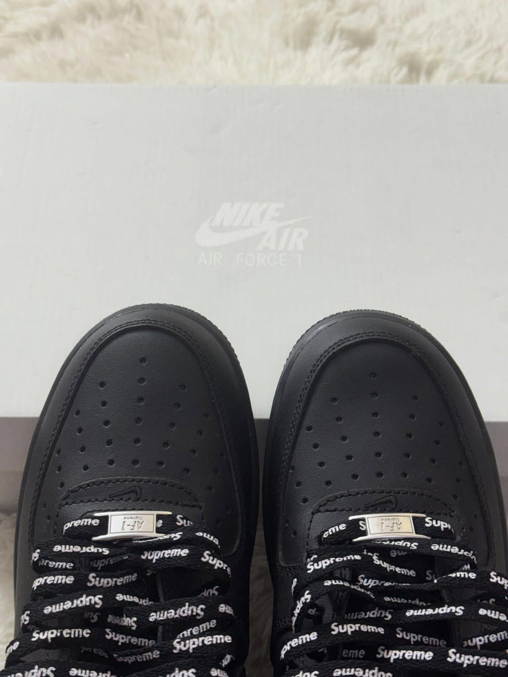 AF1 X SUPREME