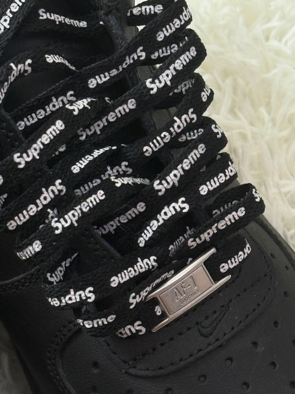 AF1 X SUPREME